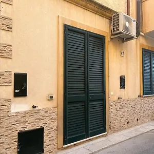 https://monolocale-la-zabbara.sicilyhotelsitaly.net
